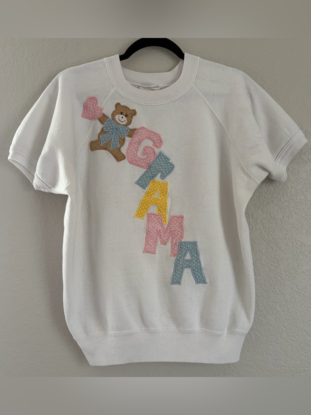Vintage Bassett-Walker Size Large Short Sleeve Sweatshirt USA Made Grama Teddy